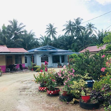 Atocha Homestay - Terong@Taiping Kampong Salak Екстериор снимка
